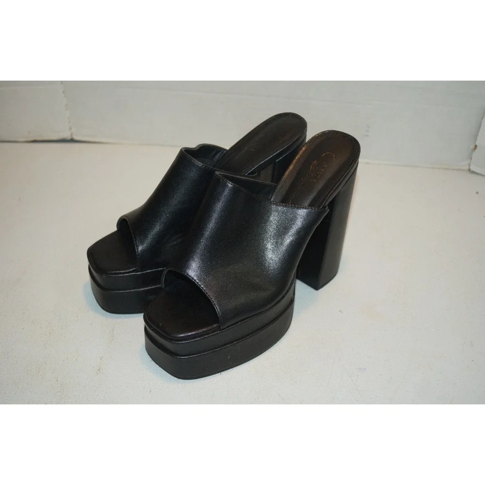 Olivia Ferguson Klayton Black Platform Chunky Block Heels Size 9